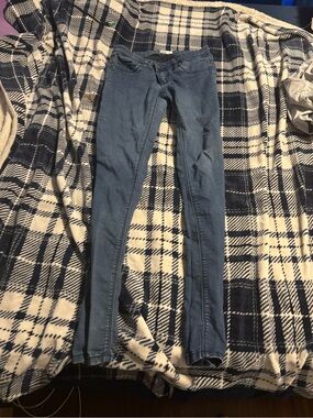 Garage Women’s Skinny Jeans in Light Blue